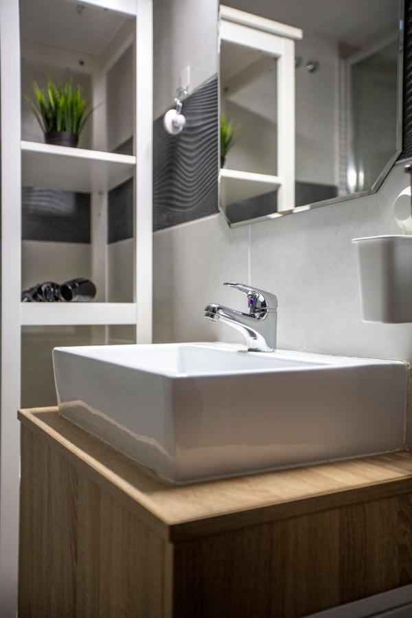 Deluxe Akacfa Apartments In The Heart Of Budapest Exterior photo